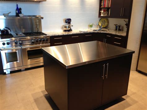 can youmake a stainless steel top for cabinet|stainless steel countertops vs metal.